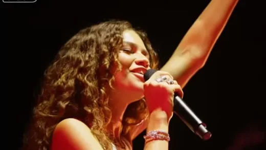 zendaya’s-unexpected-coachella-appearance,-singing-all-for-us