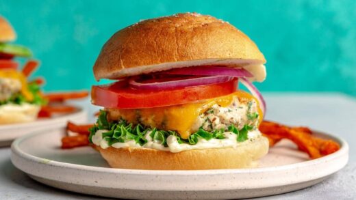 the-best-burgers-made-from-ground-chicken