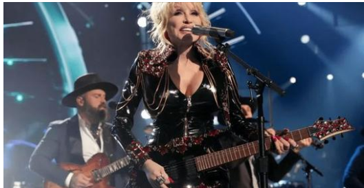 dolly-parton:-the-country-music-legend-who-never-plans-to-stop