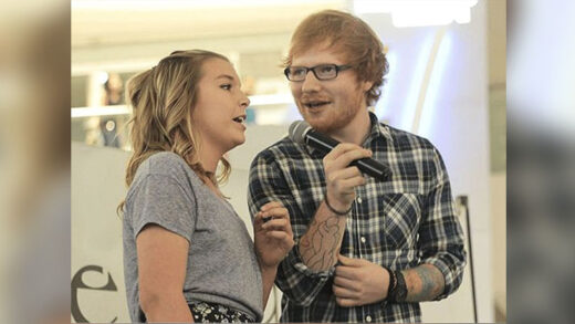 watch-the-moment-ed-sheeran-surprises-a-young-singer-by-joining-her-cover-of-“thinking-out-loud”