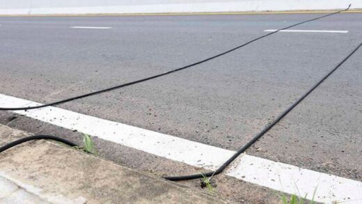 if-you-see-black-cables-stretching-across-the-road,-here’s-what-you-should-do
