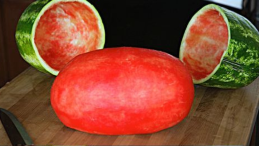 impress-your-guests-with-the-ultimate-watermelon-party-trick:-skin-a-watermelon!