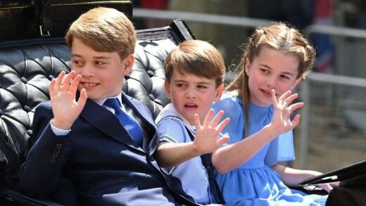 uncle-prince-harry-gave-prince-george,-charlotte,-and-louis-an-8,000-disney-themed-gift