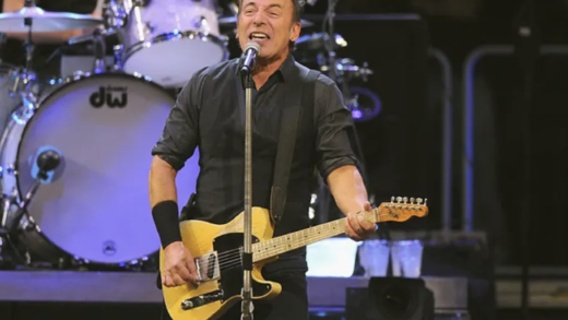 bruce-springsteen-declared-a-billionaire-by-forbes