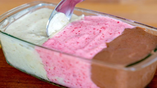 quick-and-healthy-ice-cream-without-added-sugar